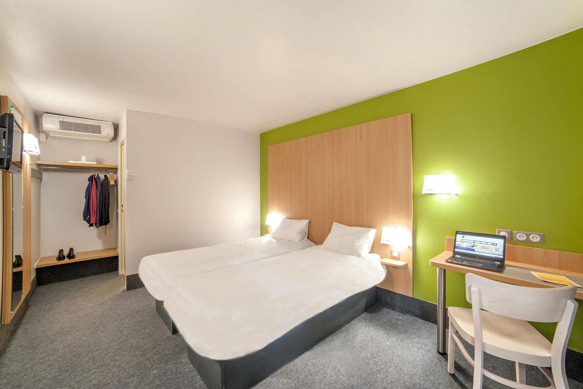 B&B Hotel הרבלאי מראה חיצוני תמונה